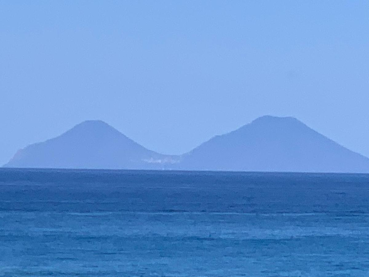 La Porta Delle Eolie Daire Capo dʼOrlando Dış mekan fotoğraf